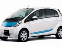 三菱 i-MiEV、障害者100人による日本縦断駅伝の先導車に 画像