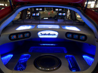 【NAGOYAオートトレンド10】LED全盛時代のオーディオインストール 画像