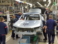 サーブ 9-5 新型、第1号車がラインオフ 画像