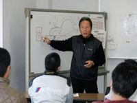 富士スピードウェイでサーキット走行をプロに学ぶ 画像
