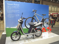 【東京モーターサイクルショー10】日本勢で孤軍奮闘、ヤマハ製電動バイク 画像