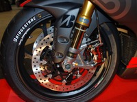 【東京モーターサイクルショー10】ブレンボ、改造費400万円のバイクを展示 画像