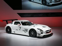 【ニューヨークモーターショー10】メルセデスベンツ SLS AMG GT3、戦闘準備完了 画像