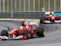 【F1マレーシアGP】前日の雨がドラマを生んだ 画像