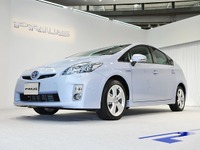 2009年度登録車販売台数ランキング、プリウス がトップ…年度でHEVが初首位 画像