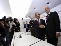 ［日産 ルノー ダイムラー提携］ツェッチェ会長「共同開発コンパクトはEVも」 画像