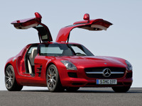 メルセデスベンツ SLS AMG 予約開始、2430万円で納車は秋 画像