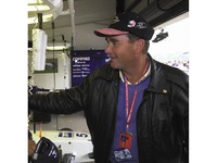 元ワールドチャンピオンのマンセル、侵入者と格闘で怪我 画像