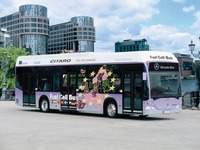 ダイムラーが燃料電池バスをマドリッド市に納入、世界初の営業運転 画像