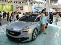 【北京モーターショー10】ヒュンダイ、直噴エンジン2機種と8速AT発表 画像