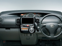 ダイハツ、純正ナビの最新モデルを発表　エコ機能充実 画像