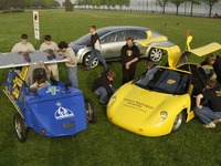 GM、エコカーイベントにハイブリッドと燃料電池車を展示 画像