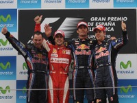 【F1スペインGP】ウェーバー、ダントツの完勝…可夢偉は初完走 画像