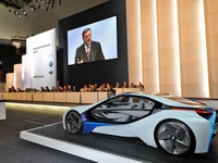 BMW 3シリーズ 次期型にハイブリッド設定へ 画像