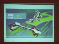 ［ミニマムモビリティ］2030年の2輪は“スケボー型”　スズキとカワサキが提案 画像