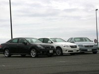 トヨタ クラウン のエコカー傾向…ハイブリッドのベース車変更 画像