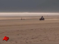 ［動画］140km/h!! 芝刈り機の世界新記録 画像