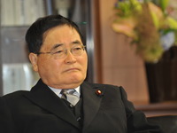 亀井郵政改革担当相 深夜の辞任その裏 画像