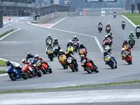 MCFAJクラブマンロードレース第2戦　7月4日、富士スピードウェイ 画像