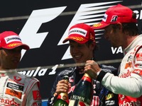 【F1ヨーロッパGP】荒れたレースでベッテルが安定の優勝 画像