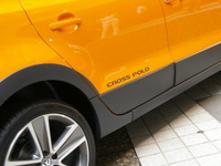 【VW クロスポロ 試乗】まろやかな乗り心地にホッ…森口将之 画像