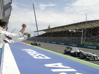 可夢偉、チーム内での評価急上昇…ヨーロッパGP 画像