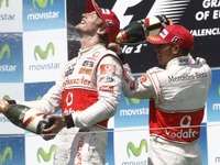 バトンは母国初勝利を期待 画像