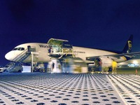 UPS、カーボンニュートラル輸送を13か国で開始 画像