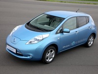 NECエナジーデバイス、リーフ 向けの電極を生産開始 画像