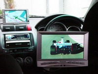 【パナソニック・ストラーダ】記録型DVD再生機能を見送った理由とは何なのか 画像