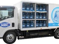 ボトルウォーター配達専用車を開発　日本初 画像