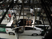 国内自動車生産、45％増と2年ぶりにプラス…2010年上半期実績 画像