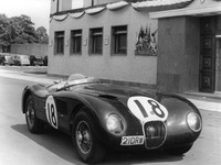 BBCのスタッフが悪のり……名車ジャガー『Cタイプ』を破壊 画像