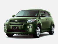 トヨタ イスト 一部改良、160万円を切る廉価グレードを追加 画像