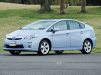 登録車販売ランキング、プリウス が2か月連続3万台超え…7月車名別 画像