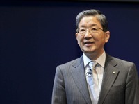 志賀自工会会長、円高で声明「想定超えた水準」 画像