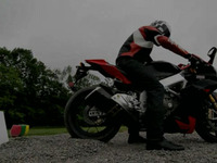 ［動画］アプリリア、再びBMWに挑戦状 画像