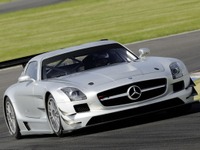 メルセデス SLS AMG レース仕様、受注開始…4350万円 画像
