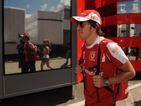 F1ドライバーの年収が明らかに 画像