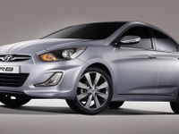 【モスクワモーターショー10】ヒュンダイがロシア向け小型セダン投入 画像