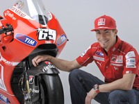 ドゥカティMotoGP、ヘイデンと更新…スーパーバイクは撤退 画像