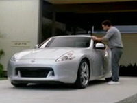 ［動画］日産 フェアレディZ、4ドアセダンに変身!? 画像