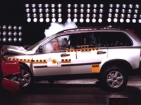 【ユーロNCAP】ボルボ『XC90』がPで最高の5ツ星を獲得★★★★★ 画像