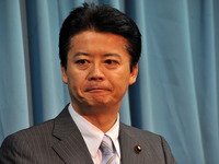 「がんばった公務員は給料上げる」玄葉公務員制度改革相 画像