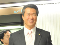 【高速道路新料金】無料化にアクセルか　馬淵氏国交相就任 画像