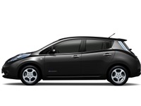 日産 リーフ…充電器の設置完了、40km円で全国カバー 画像