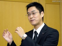 【CEATEC 10】「触る」「撮る」3D映像、小型画面でもリアルに…NTTドコモ 画像