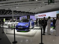 【株価】追加金融緩和策決定で円相場下落、トヨタが反発 画像