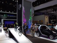 【パリモーターショー10】スマートから電動アシスト自転車 画像