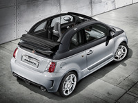 アバルト 500C 日本発売、オープンの開放感とレーシィな内外装 画像